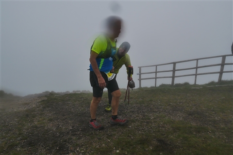 TRAIL di PIZZO San Michele N°3157 FOTO scattate a raffica in VETTA da Peppe Dalessio con nebbia e gran freddo - foto 1717