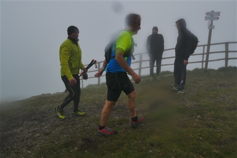 TRAIL di PIZZO San Michele N°3157 FOTO scattate a raffica in VETTA da Peppe Dalessio con nebbia e gran freddo - foto 1726