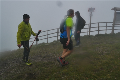 TRAIL di PIZZO San Michele N°3157 FOTO scattate a raffica in VETTA da Peppe Dalessio con nebbia e gran freddo - foto 1729