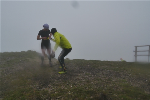 TRAIL di PIZZO San Michele N°3157 FOTO scattate a raffica in VETTA da Peppe Dalessio con nebbia e gran freddo - foto 1733