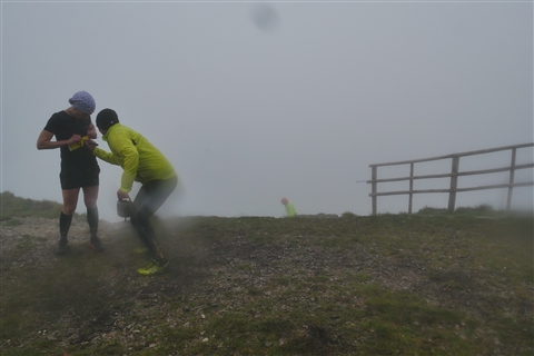 TRAIL di PIZZO San Michele N°3157 FOTO scattate a raffica in VETTA da Peppe Dalessio con nebbia e gran freddo - foto 1744