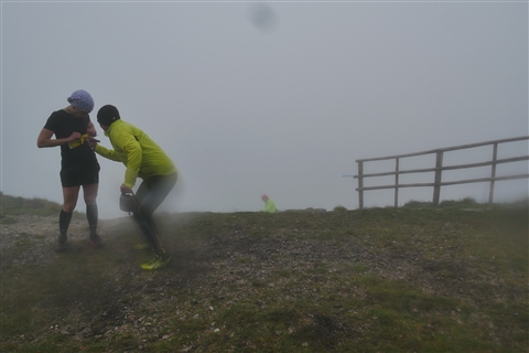 TRAIL di PIZZO San Michele N°3157 FOTO scattate a raffica in VETTA da Peppe Dalessio con nebbia e gran freddo - foto 1746