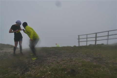 TRAIL di PIZZO San Michele N°3157 FOTO scattate a raffica in VETTA da Peppe Dalessio con nebbia e gran freddo - foto 1747