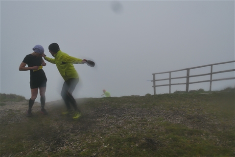 TRAIL di PIZZO San Michele N°3157 FOTO scattate a raffica in VETTA da Peppe Dalessio con nebbia e gran freddo - foto 1749