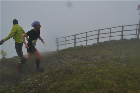 TRAIL di PIZZO San Michele N°3157 FOTO scattate a raffica in VETTA da Peppe Dalessio con nebbia e gran freddo - foto 1761