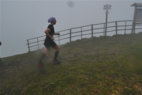 TRAIL di PIZZO San Michele N°3157 FOTO scattate a raffica in VETTA da Peppe Dalessio con nebbia e gran freddo - foto 1766