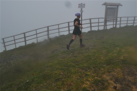 TRAIL di PIZZO San Michele N°3157 FOTO scattate a raffica in VETTA da Peppe Dalessio con nebbia e gran freddo - foto 1772