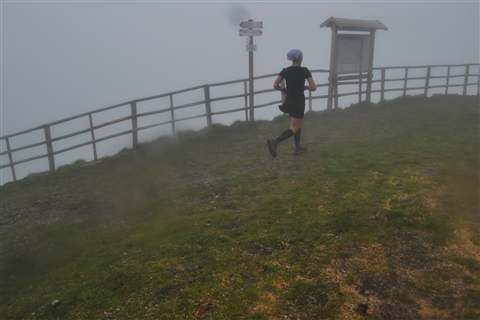 TRAIL di PIZZO San Michele N°3157 FOTO scattate a raffica in VETTA da Peppe Dalessio con nebbia e gran freddo - foto 1775