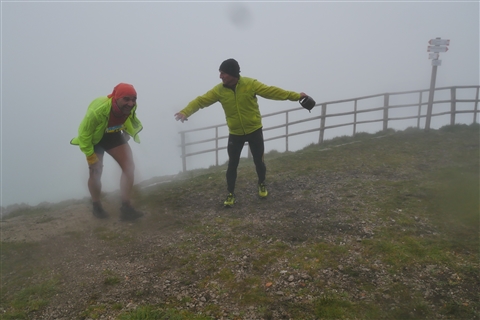 TRAIL di PIZZO San Michele N°3157 FOTO scattate a raffica in VETTA da Peppe Dalessio con nebbia e gran freddo - foto 1784