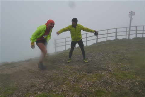 TRAIL di PIZZO San Michele N°3157 FOTO scattate a raffica in VETTA da Peppe Dalessio con nebbia e gran freddo - foto 1787