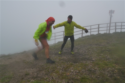 TRAIL di PIZZO San Michele N°3157 FOTO scattate a raffica in VETTA da Peppe Dalessio con nebbia e gran freddo - foto 1789