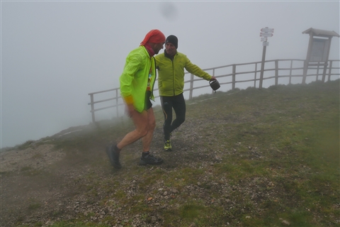 TRAIL di PIZZO San Michele N°3157 FOTO scattate a raffica in VETTA da Peppe Dalessio con nebbia e gran freddo - foto 1793