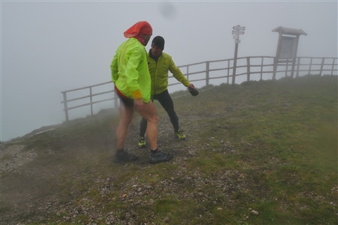 TRAIL di PIZZO San Michele N°3157 FOTO scattate a raffica in VETTA da Peppe Dalessio con nebbia e gran freddo - foto 1795