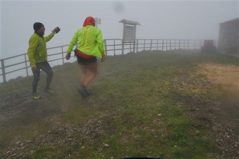 TRAIL di PIZZO San Michele N°3157 FOTO scattate a raffica in VETTA da Peppe Dalessio con nebbia e gran freddo - foto 1810
