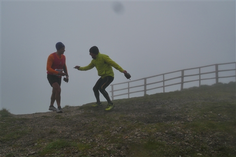 TRAIL di PIZZO San Michele N°3157 FOTO scattate a raffica in VETTA da Peppe Dalessio con nebbia e gran freddo - foto 1830