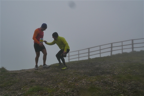 TRAIL di PIZZO San Michele N°3157 FOTO scattate a raffica in VETTA da Peppe Dalessio con nebbia e gran freddo - foto 1833