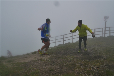 TRAIL di PIZZO San Michele N°3157 FOTO scattate a raffica in VETTA da Peppe Dalessio con nebbia e gran freddo - foto 1875