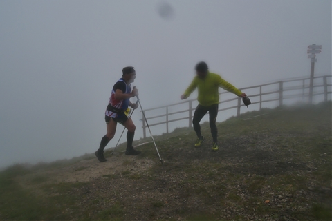 TRAIL di PIZZO San Michele N°3157 FOTO scattate a raffica in VETTA da Peppe Dalessio con nebbia e gran freddo - foto 1898