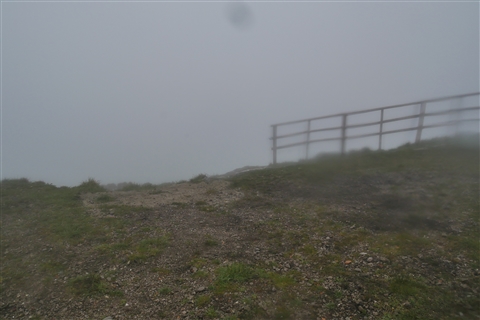 TRAIL di PIZZO San Michele N°3157 FOTO scattate a raffica in VETTA da Peppe Dalessio con nebbia e gran freddo - foto 1938