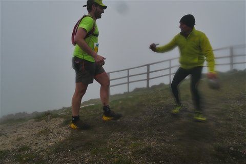 TRAIL di PIZZO San Michele N°3157 FOTO scattate a raffica in VETTA da Peppe Dalessio con nebbia e gran freddo - foto 1979