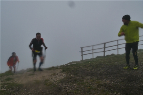 TRAIL di PIZZO San Michele N°3157 FOTO scattate a raffica in VETTA da Peppe Dalessio con nebbia e gran freddo - foto 1991