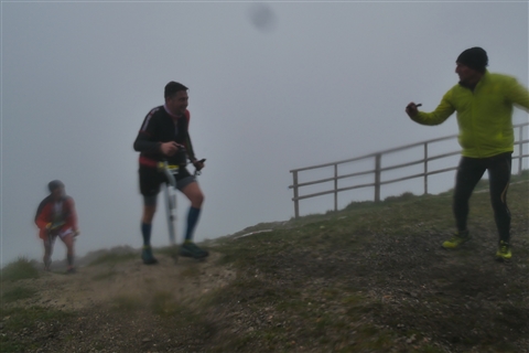 TRAIL di PIZZO San Michele N°3157 FOTO scattate a raffica in VETTA da Peppe Dalessio con nebbia e gran freddo - foto 1998