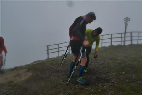 TRAIL di PIZZO San Michele N°3157 FOTO scattate a raffica in VETTA da Peppe Dalessio con nebbia e gran freddo - foto 2018