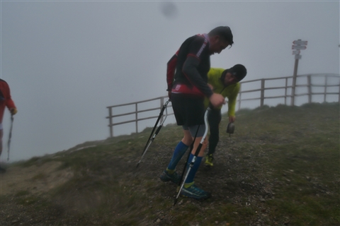 TRAIL di PIZZO San Michele N°3157 FOTO scattate a raffica in VETTA da Peppe Dalessio con nebbia e gran freddo - foto 2019