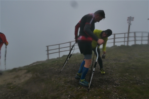 TRAIL di PIZZO San Michele N°3157 FOTO scattate a raffica in VETTA da Peppe Dalessio con nebbia e gran freddo - foto 2020
