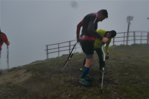TRAIL di PIZZO San Michele N°3157 FOTO scattate a raffica in VETTA da Peppe Dalessio con nebbia e gran freddo - foto 2021