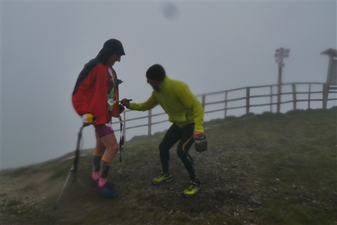 TRAIL di PIZZO San Michele N°3157 FOTO scattate a raffica in VETTA da Peppe Dalessio con nebbia e gran freddo - foto 2056