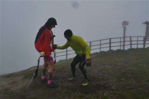 TRAIL di PIZZO San Michele N°3157 FOTO scattate a raffica in VETTA da Peppe Dalessio con nebbia e gran freddo - foto 2057
