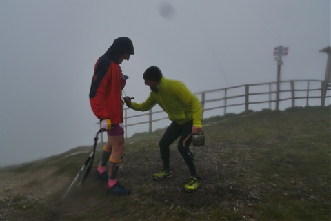 TRAIL di PIZZO San Michele N°3157 FOTO scattate a raffica in VETTA da Peppe Dalessio con nebbia e gran freddo - foto 2059