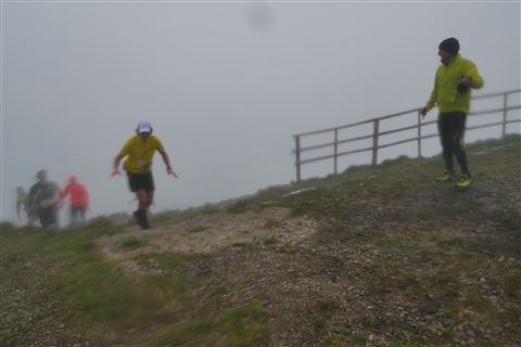 TRAIL di PIZZO San Michele N°3157 FOTO scattate a raffica in VETTA da Peppe Dalessio con nebbia e gran freddo - foto 2065