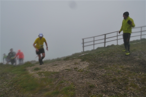 TRAIL di PIZZO San Michele N°3157 FOTO scattate a raffica in VETTA da Peppe Dalessio con nebbia e gran freddo - foto 2066