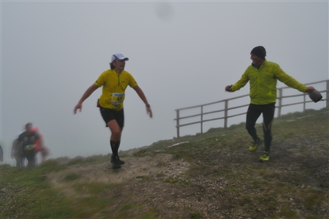 TRAIL di PIZZO San Michele N°3157 FOTO scattate a raffica in VETTA da Peppe Dalessio con nebbia e gran freddo - foto 2083