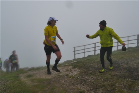 TRAIL di PIZZO San Michele N°3157 FOTO scattate a raffica in VETTA da Peppe Dalessio con nebbia e gran freddo - foto 2087