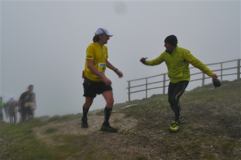 TRAIL di PIZZO San Michele N°3157 FOTO scattate a raffica in VETTA da Peppe Dalessio con nebbia e gran freddo - foto 2089