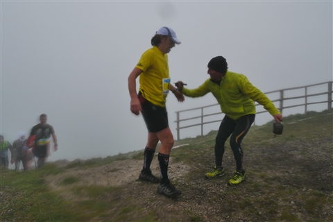 TRAIL di PIZZO San Michele N°3157 FOTO scattate a raffica in VETTA da Peppe Dalessio con nebbia e gran freddo - foto 2092