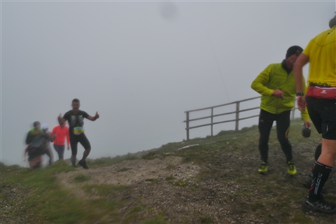 TRAIL di PIZZO San Michele N°3157 FOTO scattate a raffica in VETTA da Peppe Dalessio con nebbia e gran freddo - foto 2105