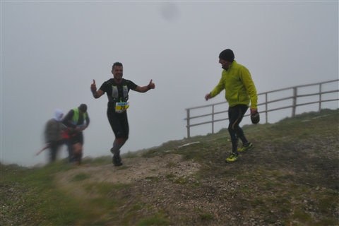 TRAIL di PIZZO San Michele N°3157 FOTO scattate a raffica in VETTA da Peppe Dalessio con nebbia e gran freddo - foto 2123