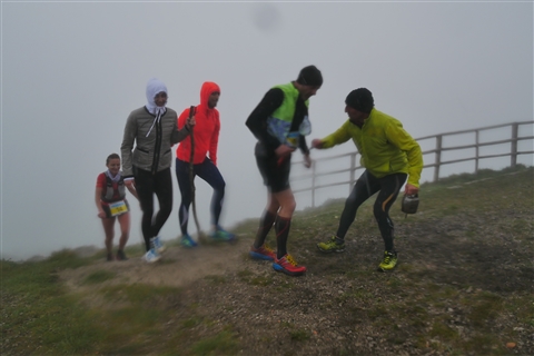 TRAIL di PIZZO San Michele N°3157 FOTO scattate a raffica in VETTA da Peppe Dalessio con nebbia e gran freddo - foto 2168