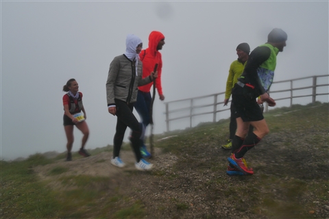 TRAIL di PIZZO San Michele N°3157 FOTO scattate a raffica in VETTA da Peppe Dalessio con nebbia e gran freddo - foto 2176