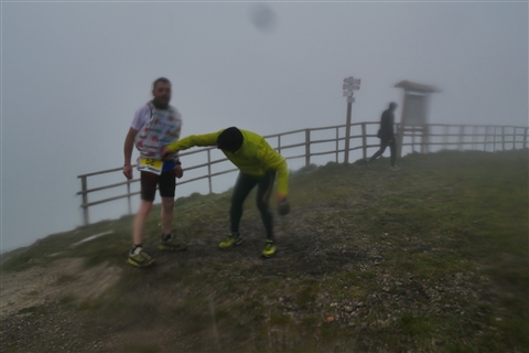 TRAIL di PIZZO San Michele N°3157 FOTO scattate a raffica in VETTA da Peppe Dalessio con nebbia e gran freddo - foto 2208