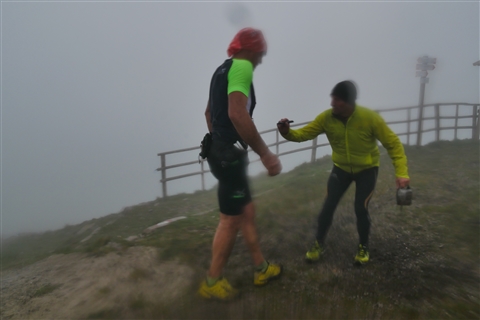 TRAIL di PIZZO San Michele N°3157 FOTO scattate a raffica in VETTA da Peppe Dalessio con nebbia e gran freddo - foto 2232