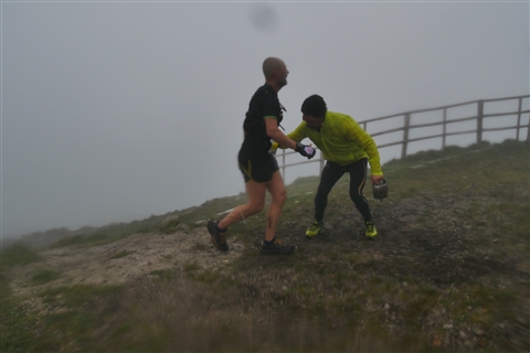 TRAIL di PIZZO San Michele N°3157 FOTO scattate a raffica in VETTA da Peppe Dalessio con nebbia e gran freddo - foto 2239