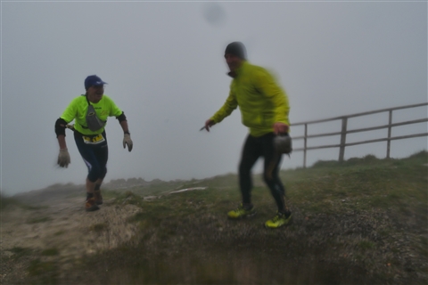 TRAIL di PIZZO San Michele N°3157 FOTO scattate a raffica in VETTA da Peppe Dalessio con nebbia e gran freddo - foto 2260