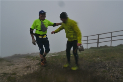 TRAIL di PIZZO San Michele N°3157 FOTO scattate a raffica in VETTA da Peppe Dalessio con nebbia e gran freddo - foto 2270