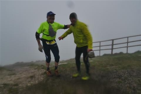 TRAIL di PIZZO San Michele N°3157 FOTO scattate a raffica in VETTA da Peppe Dalessio con nebbia e gran freddo - foto 2271