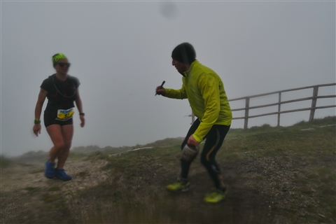 TRAIL di PIZZO San Michele N°3157 FOTO scattate a raffica in VETTA da Peppe Dalessio con nebbia e gran freddo - foto 2285